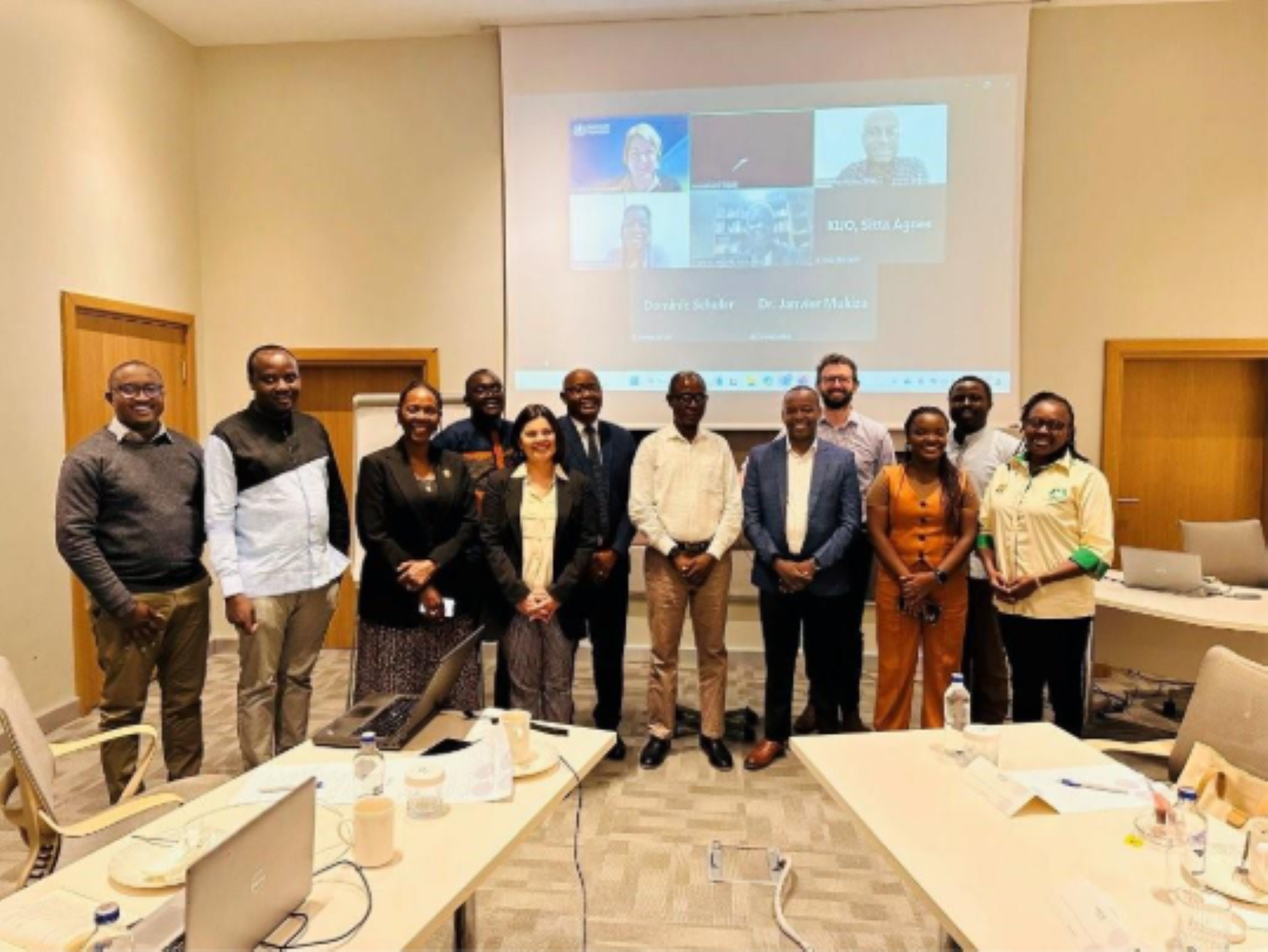 1920 CRP VCPP 04 25 Experts standing in front of a screen