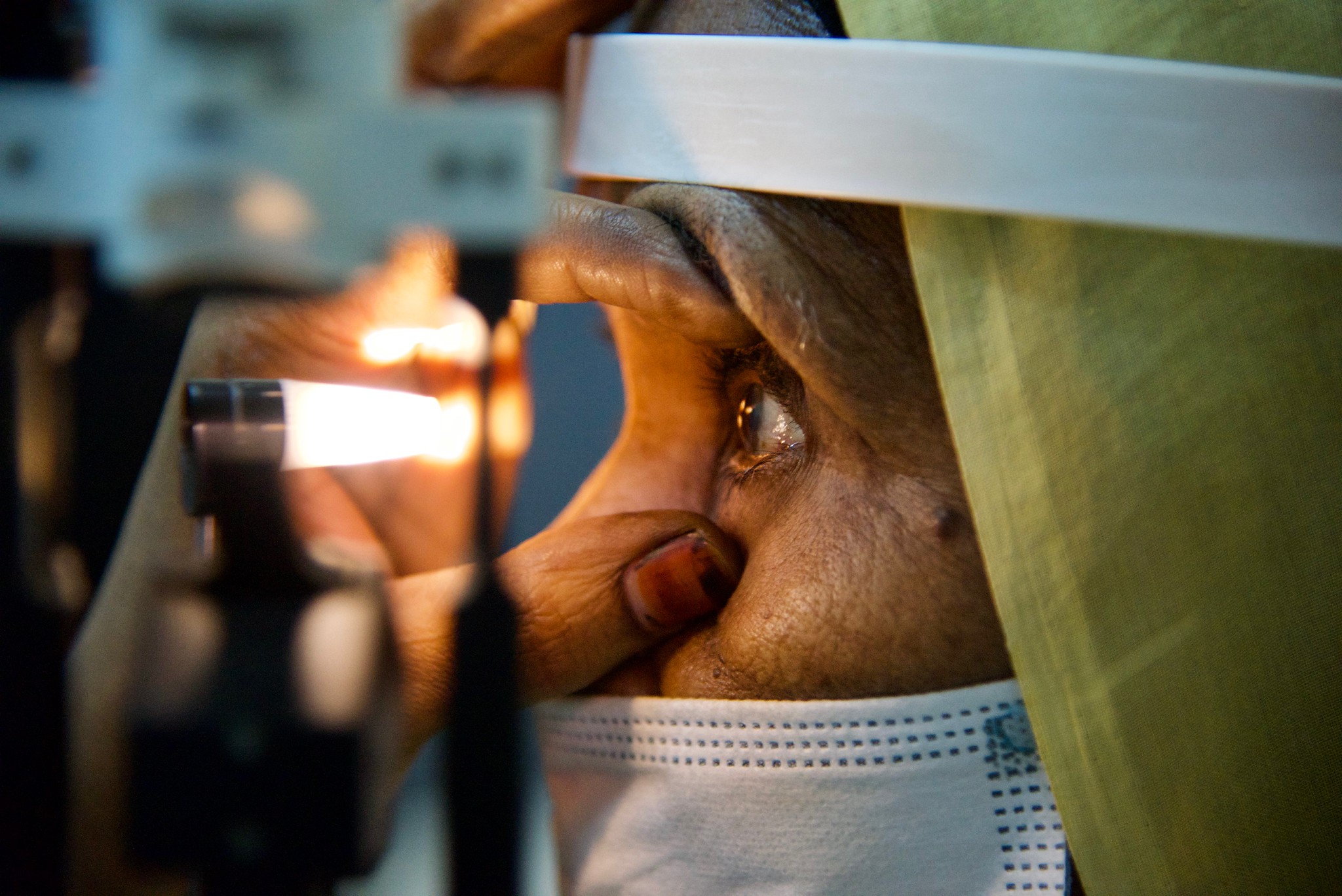 Eye-examination-Saudi-Arabia-Fawaz-Alsharif Eye examination by the national eye care programme with primary health care services in Saudi-Arabia.